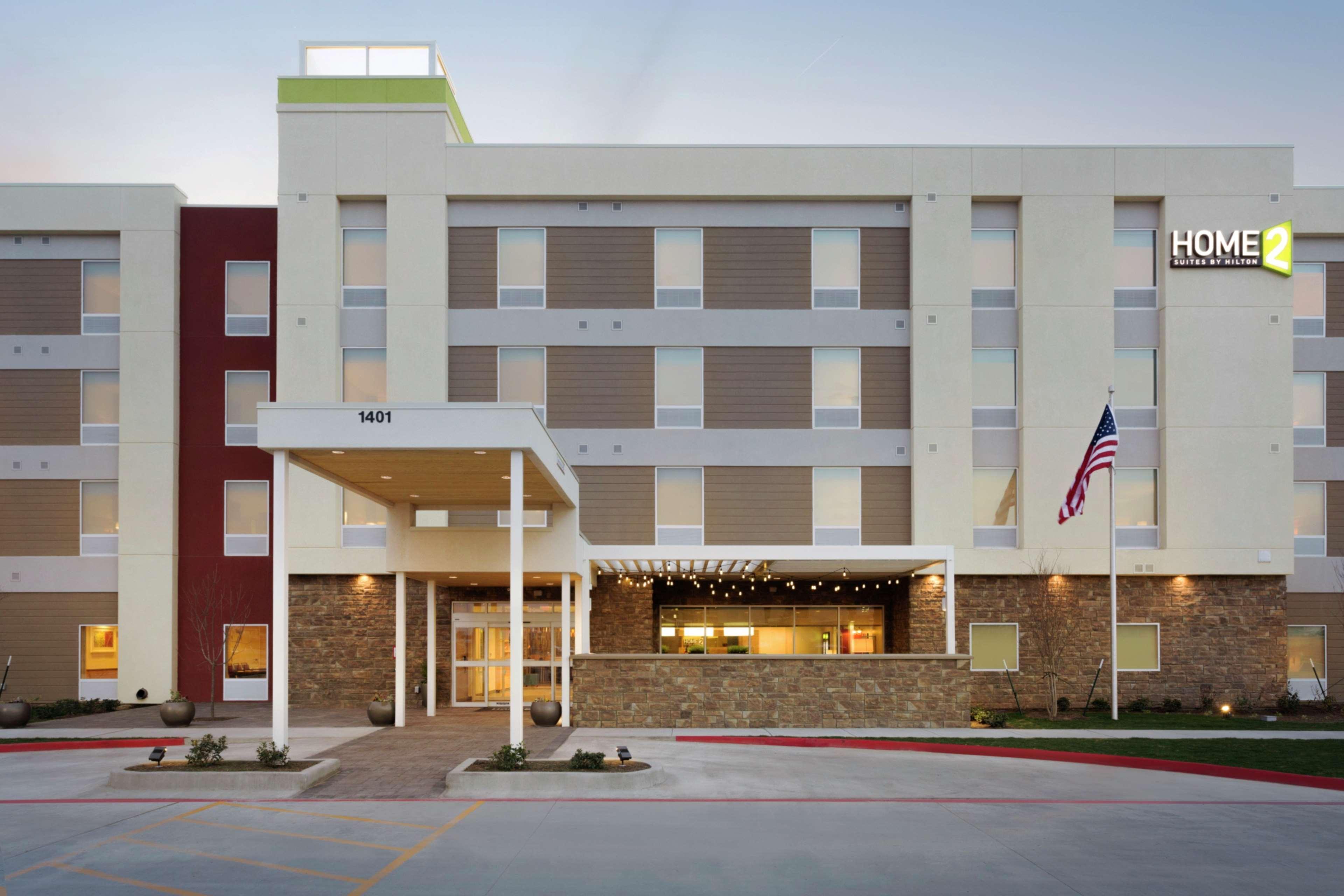 Home2 Suites By Hilton Midland Exteriör bild